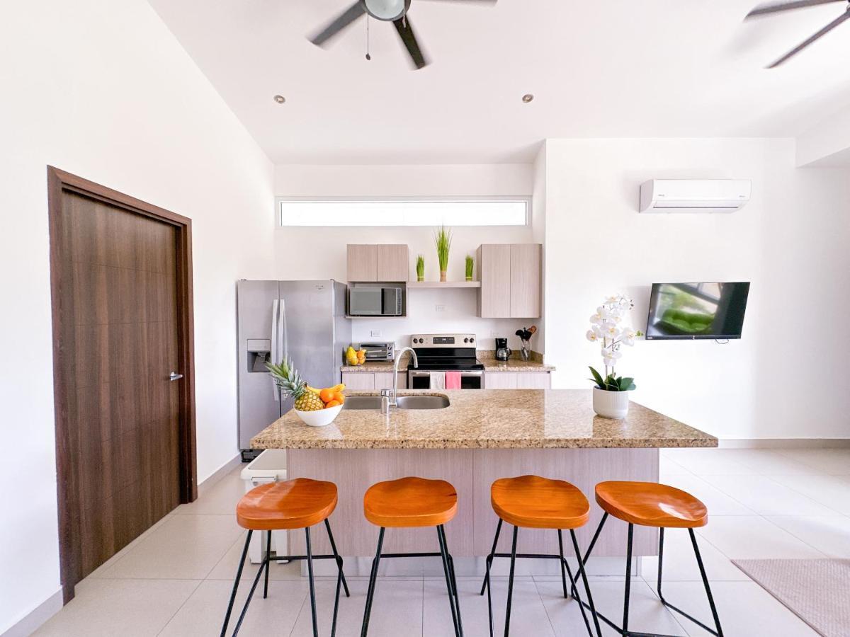 Pura Vida Apartment With Nice Pool Walking Distance To The Heart Of جاكو المظهر الخارجي الصورة